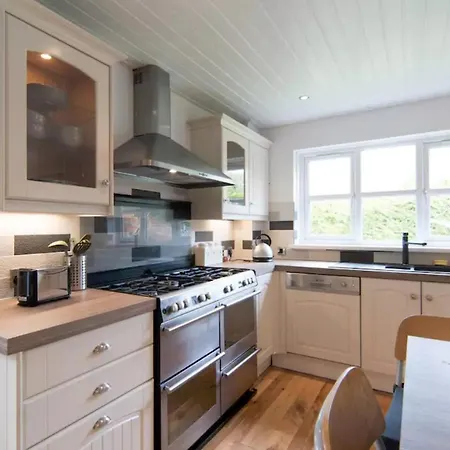 Kilburn Holiday Cottage Largs Exterior photo